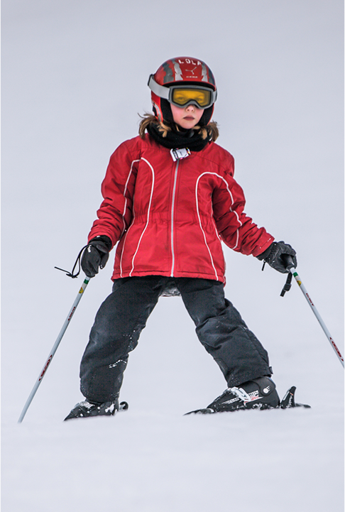 Un enfant apprend à skier à l’école de ski de Prabouré.